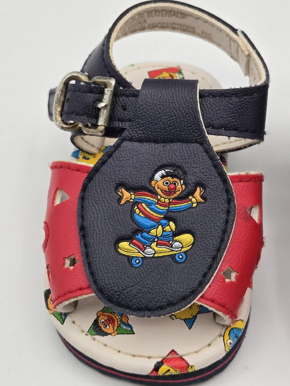 Vintage 90s Sesame Street Bert & Ernie Skateboard Infant Sandals Shoes Size 1